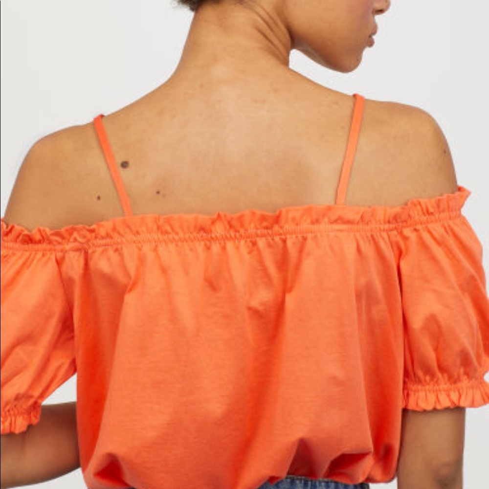 H&M off the shoulder top